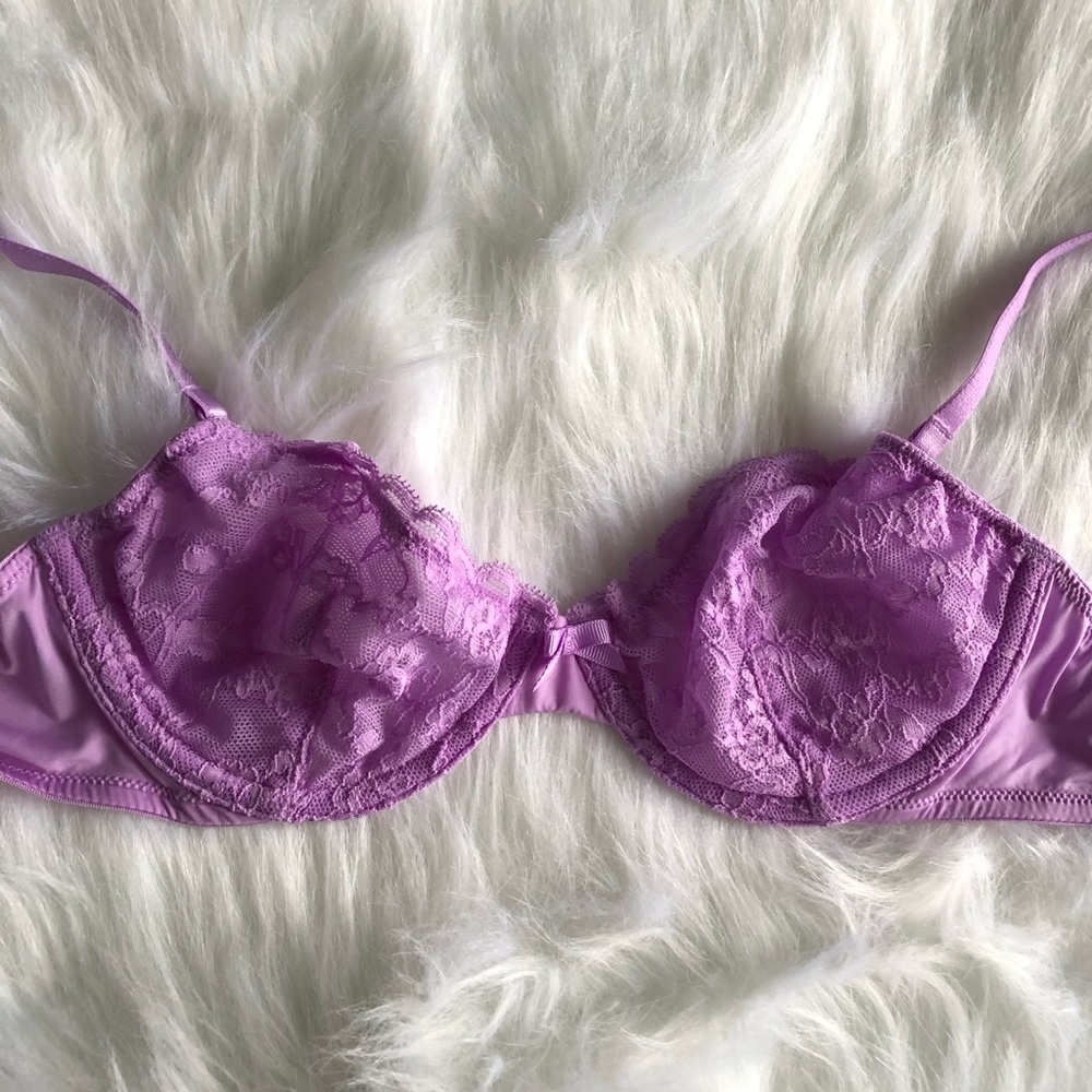 VS Bra